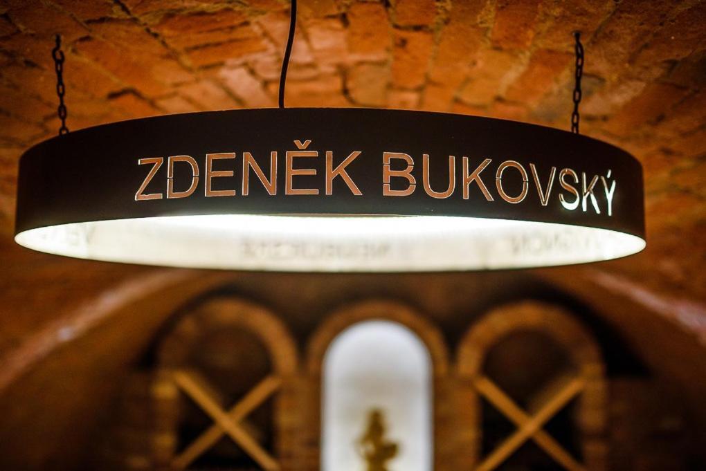 Apartman Pritluky - Zdenek Bukovsky Экстерьер фото
